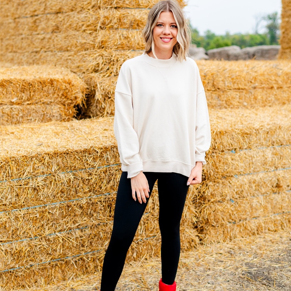 Perfect White Tee Sweatshirt - Picture 2 of 8